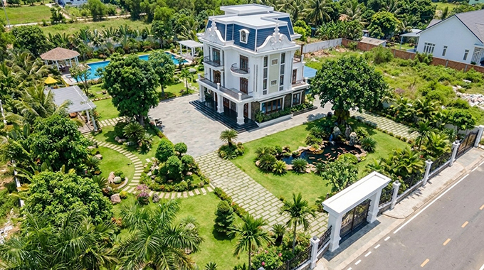 Mẫu thiết kế sân vườn biệt thự tại Nam Định
