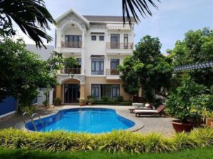 Top 30 mẫu biệt thự nhà vườn có hồ bơi sang trọng nhất hiện nay